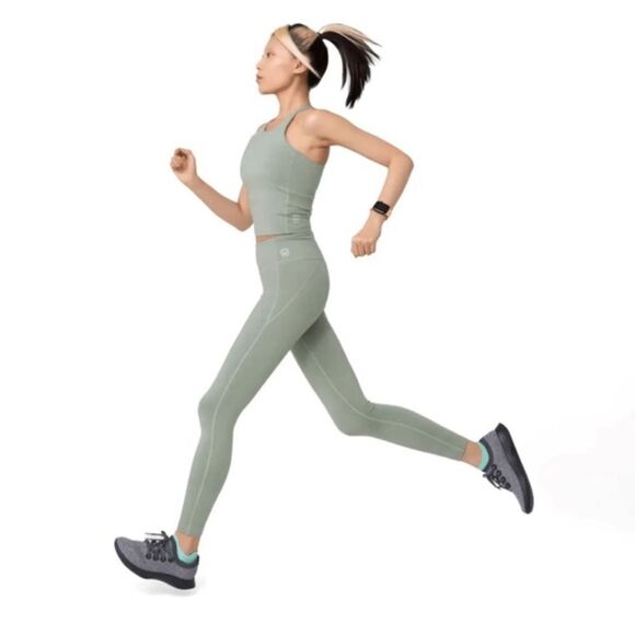 Allbirds Women's Natural Flow Legging In a Sage Green Color size Small nwt - Picture 2 of 6
